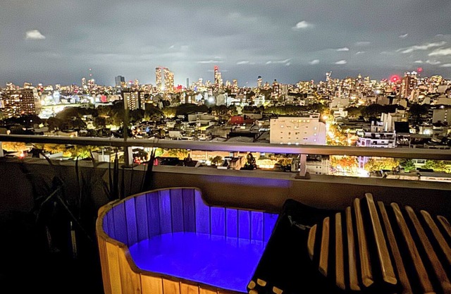 Charming 1-bedroom duplex TOP FLOOR with AC, WiFi in fantastic Buenos Aires