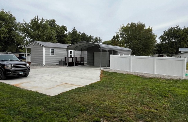 Charming 1-bedroom house in brilliant Iuka W/ WiFi, AC--Hunter & Pet Friendly!