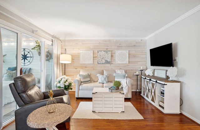 Charming 1-bedroom condo in brilliant Seabrook Island with WiFi, AC