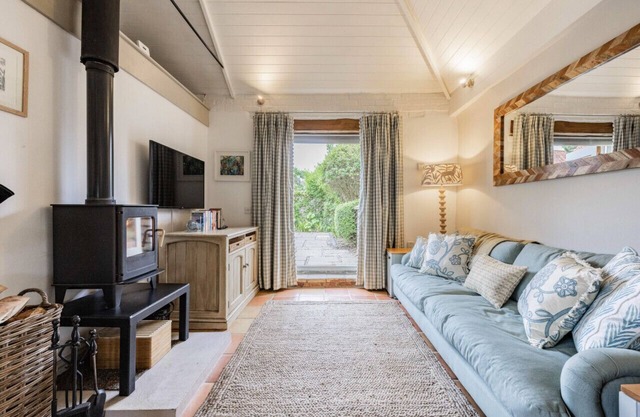 Charming 17th Century Barn conversion