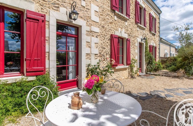 Charmant gîte viticole près de la Loire à vélo, à 10 min d'Angers, parfait pour un séjour à deux