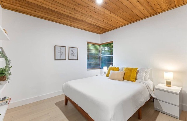 Victoria Park - Apartment 1717