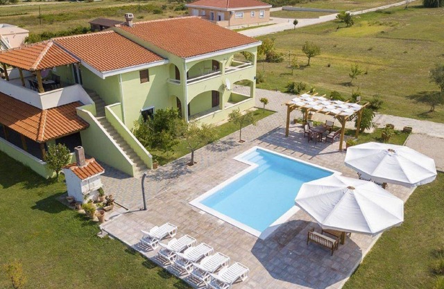Bel appartement avec piscine