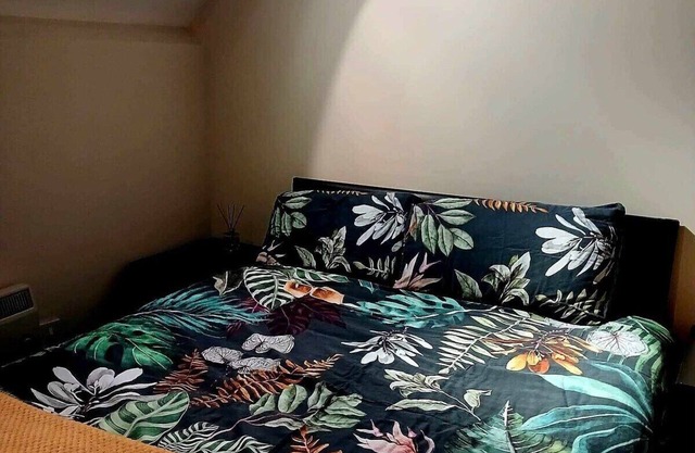 Appartement-Salle de bain privée séparée-Charming 2 Bed Mezzanine