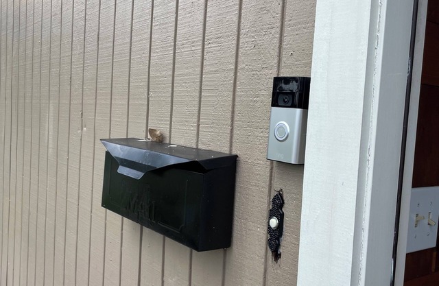 Charming 2-bedroom condo in amazing Breaux Bridge with WiFi, AC