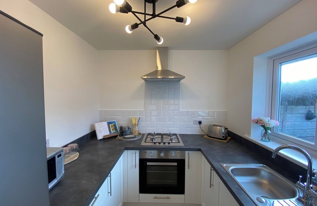 Charming 2-bedroom bungalow in beautiful Southport with WiFi