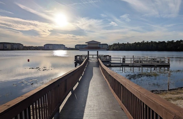 Charming 2-bedroom condo with fitness room, WiFi in enchanting Clermont, Orlando