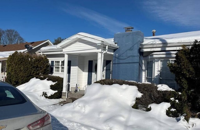 Charming 2-bedroom house with AC, WiFi in Buckhannon