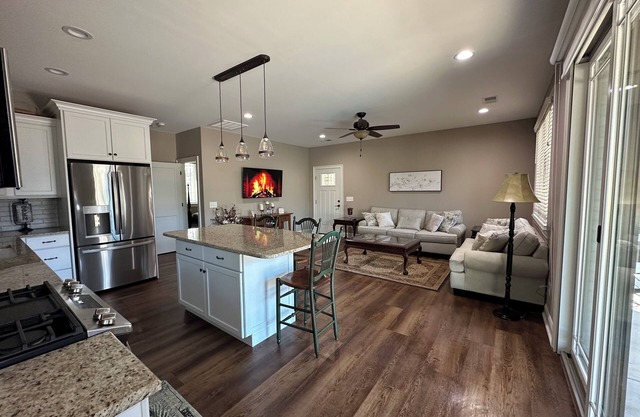 Charming 2-bedroom house in Pinehurst with AC and WiFi