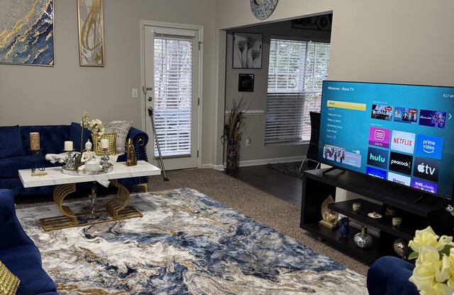 Charming 2-bedroom house in lovely Raleigh