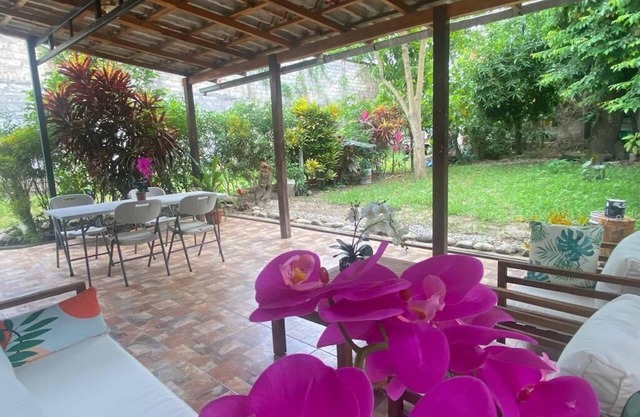 Charming 2-bedroom house in Downtown Satipo with WiFi.