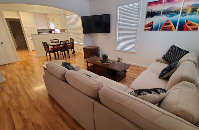 Charming 2-bedroom, older home, short walk to downtown Farmington.