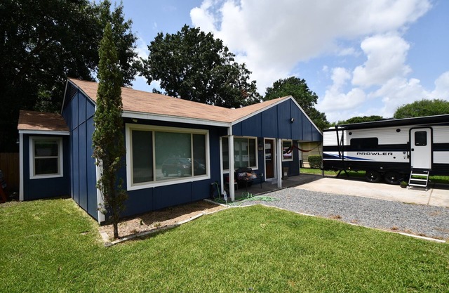 Charming 2 bedroom, Smart Home near Medical Center