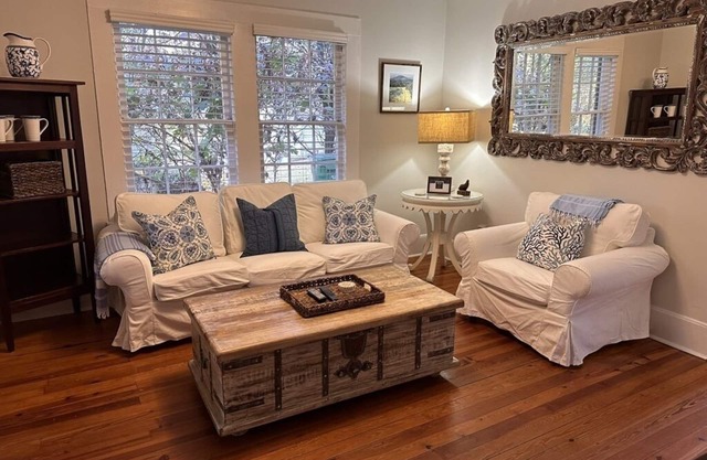Charmant Cottage 2 BR - Walk to Marta - pour 3 personnes