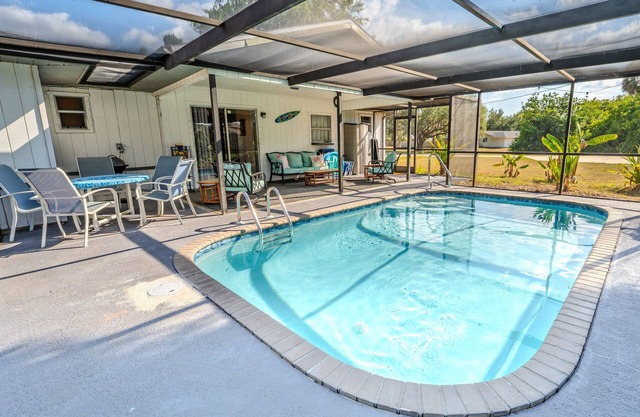 Charming 2BR Home w/Heated Pool & Arcade in Quiet Area – Perfect Location!