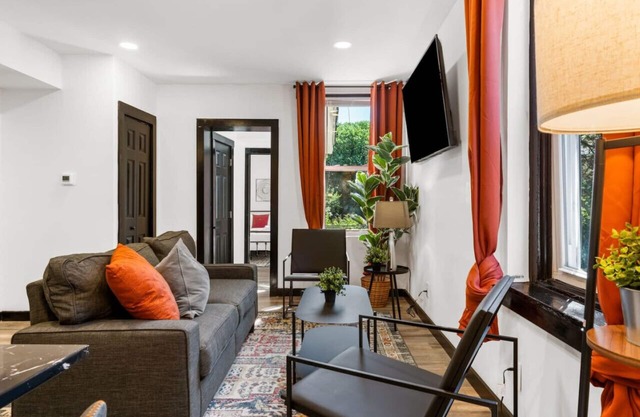 Historic Germantown Getaway | Stylish 2BR + Parking