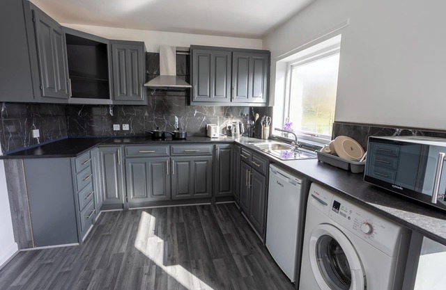 Charming 2BR Maisonette in Carlisle Center with Spacious Parking