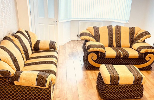 Charming 3-bed Holiday House in Birmingham