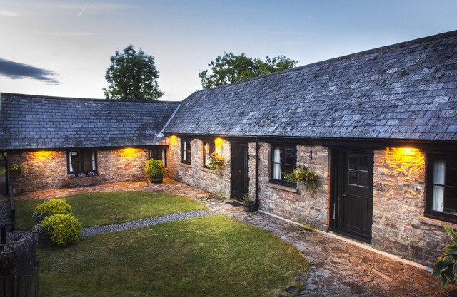Charmante maison de 3 chambres dans somptueuse campagne du Devon, une piscine intérieure et un sauna