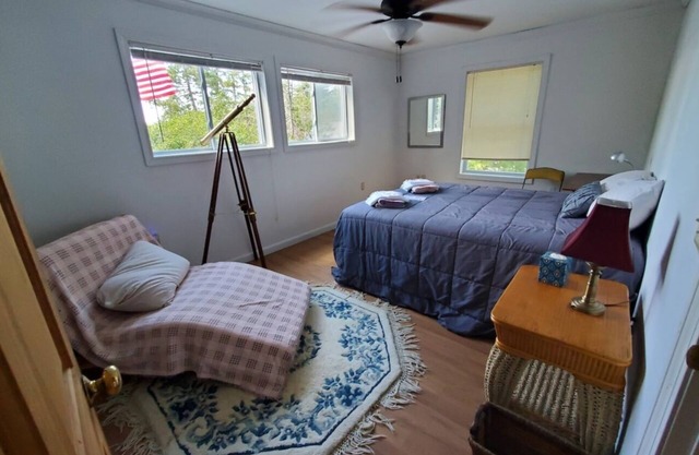 Charming 3-bedroom country house in Old Town with WiFi, AC