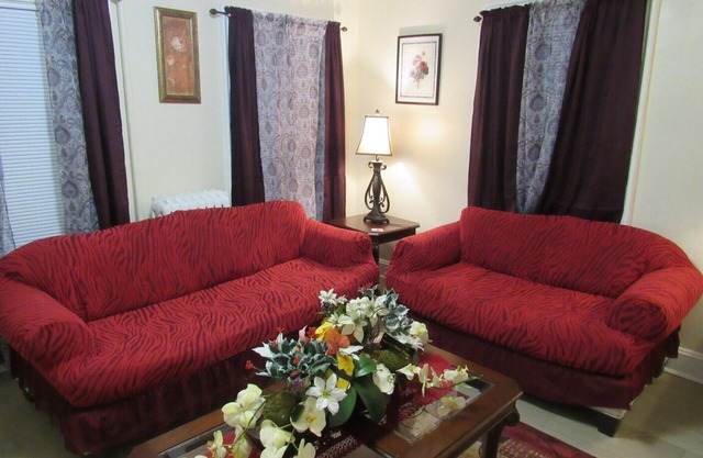 Charming 3-bedroom house with WiFi, Workspace, Washer/Dryer in Manchester