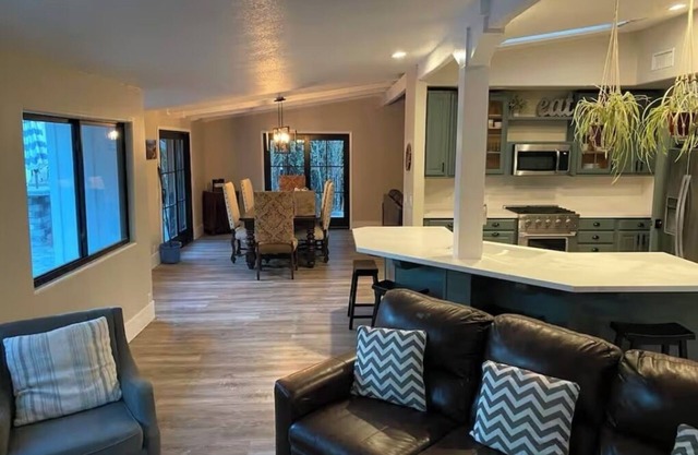 Charming 3-bedroom house in North Tustin with large lot and gated entry