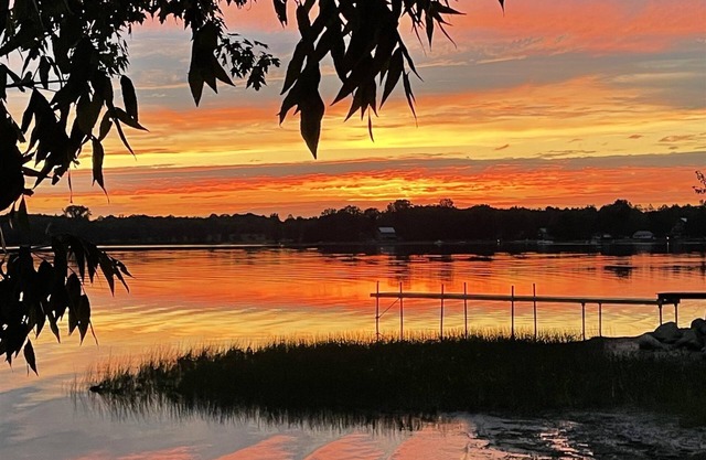 Charming 3 bedroom home on Lake Salem VT