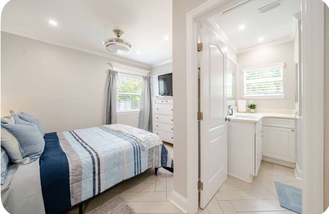 Charming 3-bedroom house with WiFi, AC in enjoyable Lakeland