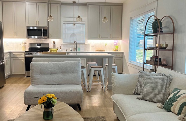 Charming 3-bedroom house in Bullard with AC, WiFi
