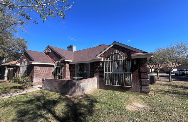 Charming 3-bedroom house in delightful Laredo
