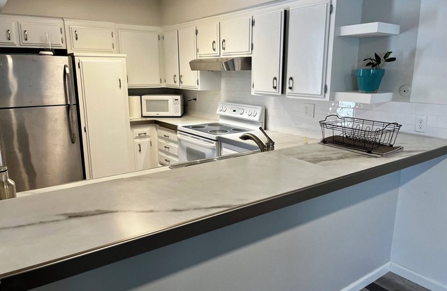 Charming 3-bedroom townhome