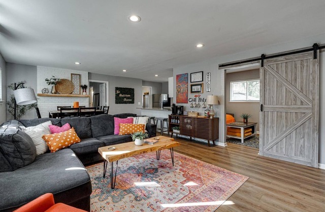 Charming 3-bedroom house with WiFi and AC in fabulous Chattanooga