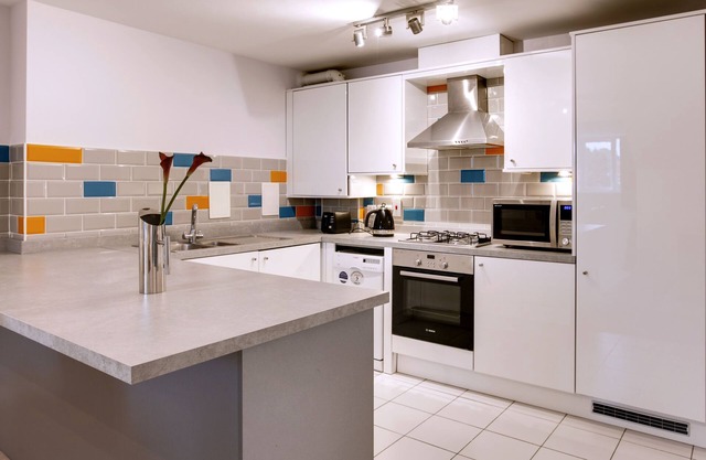 BookedUK: Penthouse 3 Bedroom Apartment