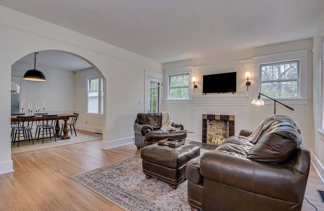 Charming 3BD/2BA Historic Augusta Bungalow