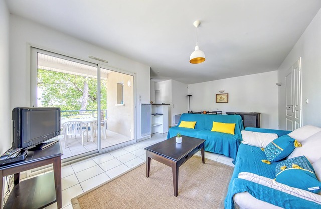 Charmante maison 4-6 pers avec piscine, terrasse et plages à 1,2 km à Soulac-sur-Mer