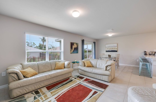 Charming 4-bedroom house near Englewood beach and Charlotte Sport Center, EV