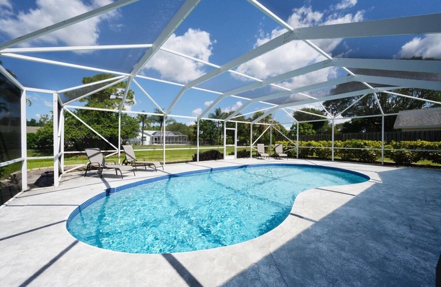 Charming 4-bedroom house in wonderful Wellington, 11 Minutes to WEF