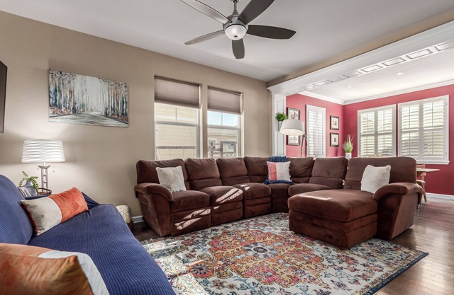 Charming 4-Bedroom Home + Separate Basement Suite-perfect for families or groups.