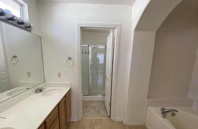 Charming 4 Bedroom Home with Pool