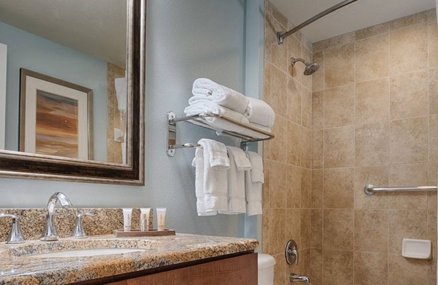 Charming 4-bedroom Presidnetial Suite in beautiful national Harbor.