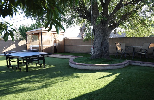 Charming 4-bedroom house with WiFi and AC in lovely Los Angeles