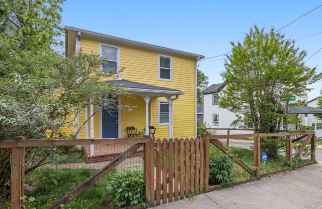 Charming 4-BR, Close to UVA, Hospital & Downtown