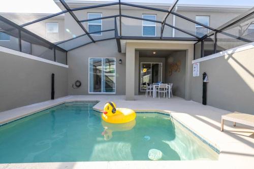 Charming 4Bd w Private Pool @ Storey Lake Resort 2653
