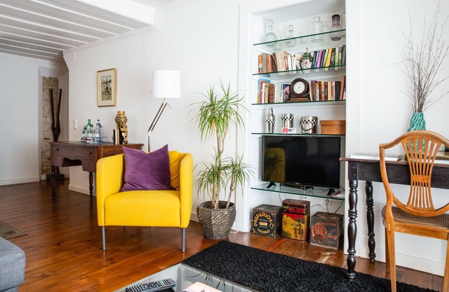 CASA DA FONTE - PATIO, Charming apartment in the heart of Cascais