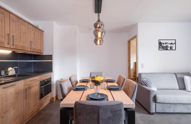 Charmant appartement 6 pers, quartier La Forêt, parking, linge inclus, casier à skis