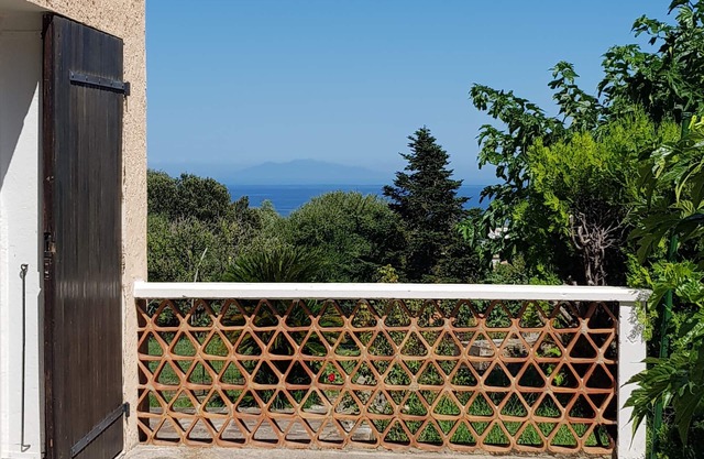 Charmant logement avec entrée et jardin strictement indépendant à 2KM des plages