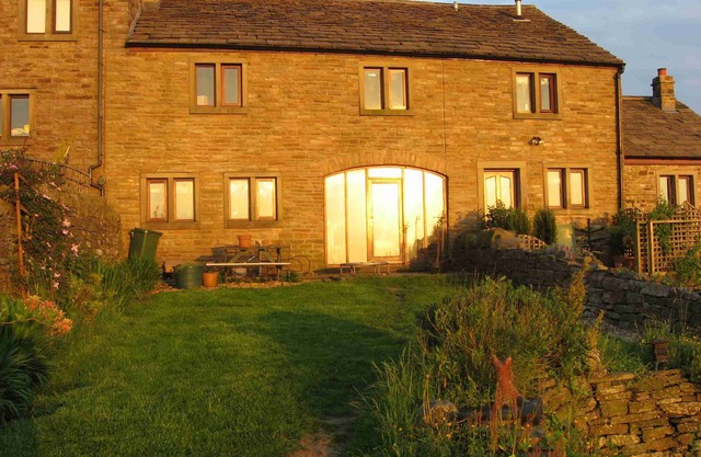 Conversion charmante Grange, pour 6 personnes, avec de superbes vues rurales