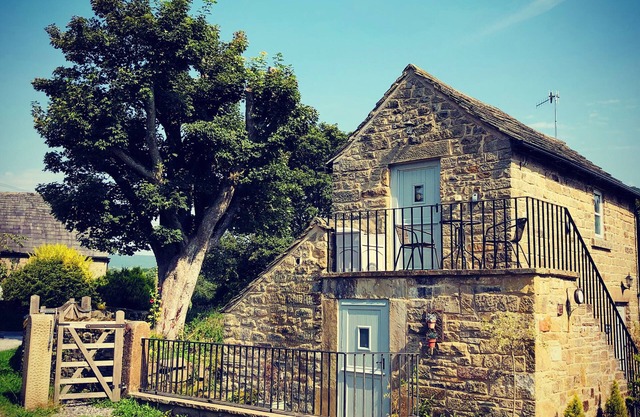 Charmante grange-Hathersage - Vue imprenable sur la campagne environnante et l'étang du moulin
