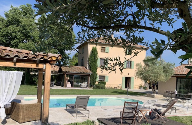 Bastide de charme avec piscine, vue sur le Vercors