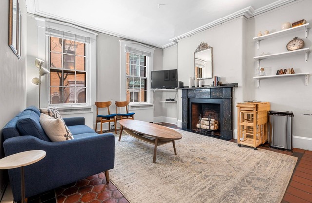 Charming Beacon Hill 1bd in Brownstone - Downtown Boston